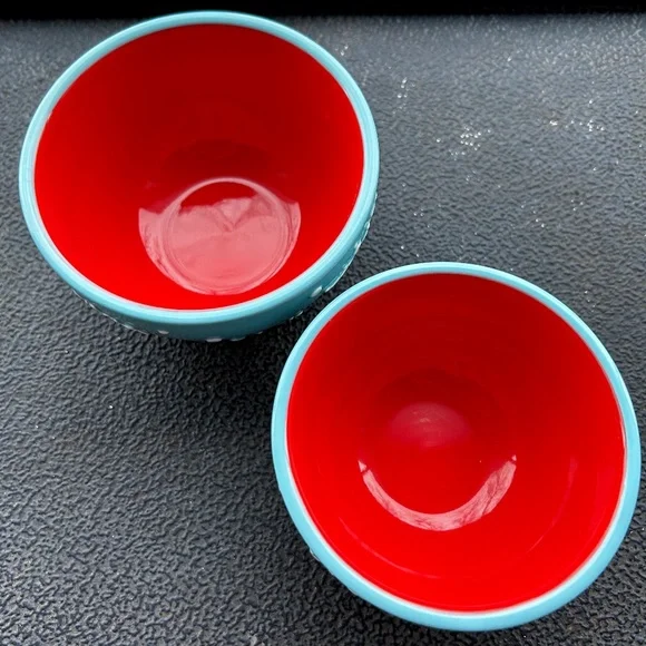 Hallmark Cozy Snowflake Nesting Bowls Set of 2 Tiffany Blue w Red interior EUC - Picture 4 of 5
